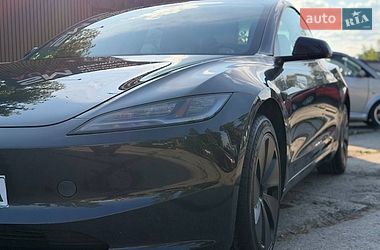 Седан Tesla Model 3 2024 в Харкові