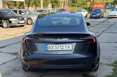Седан Tesla Model 3 2024 в Харкові