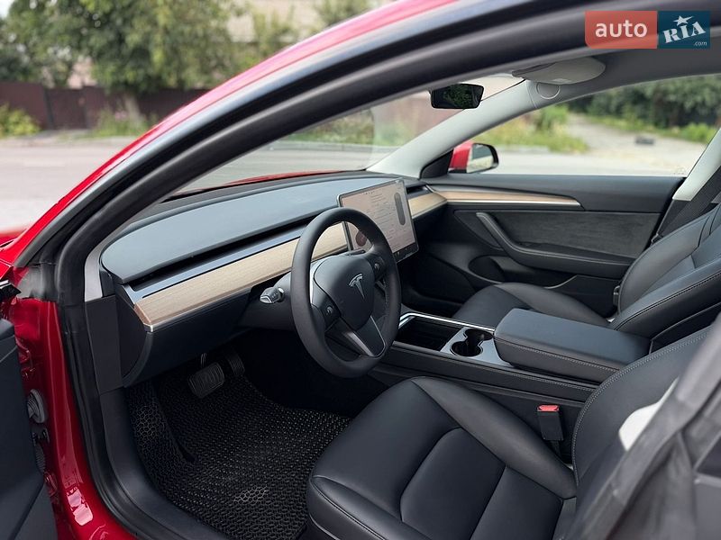 Седан Tesla Model 3 2022 в Виннице фото 15 Седан Tesla Model 3 2022 в Виннице