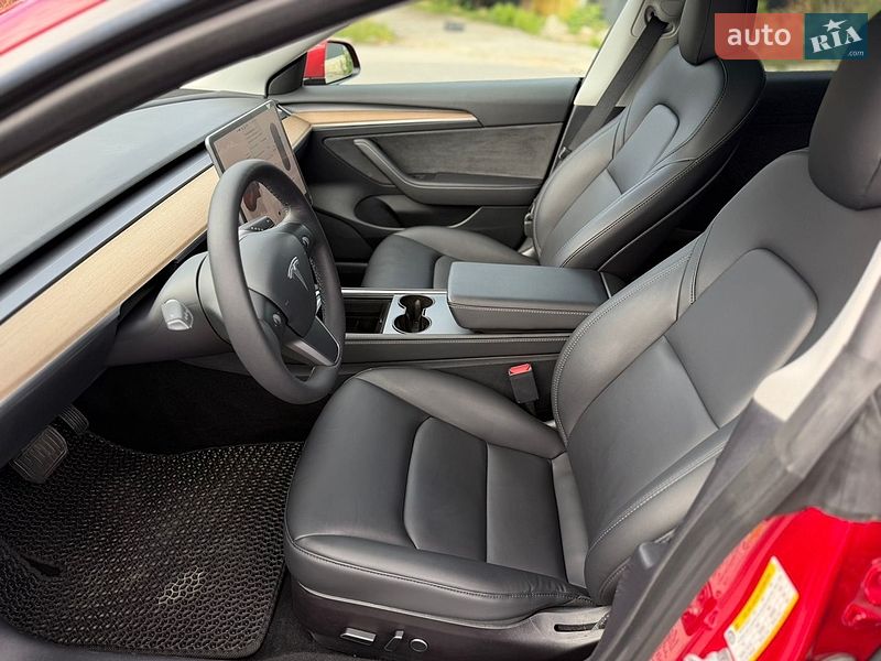 Седан Tesla Model 3 2022 в Виннице фото 16 Седан Tesla Model 3 2022 в Виннице