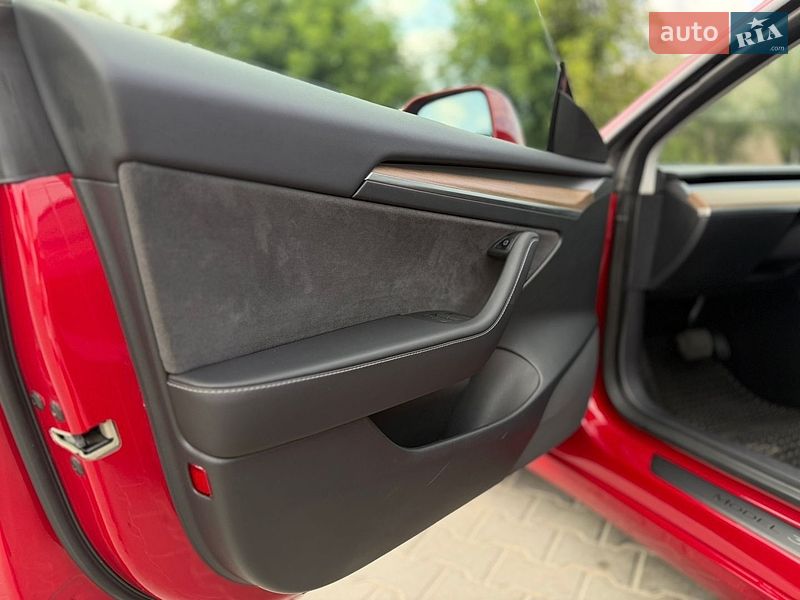 Седан Tesla Model 3 2022 в Виннице фото 17 Седан Tesla Model 3 2022 в Виннице