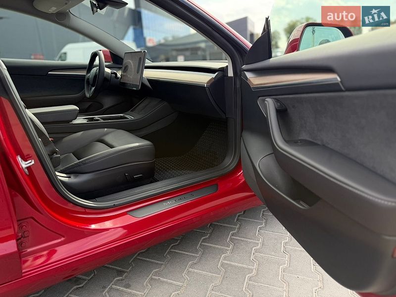 Седан Tesla Model 3 2022 в Виннице фото 22 Седан Tesla Model 3 2022 в Виннице