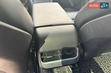 Седан Tesla Model 3 2021 в Миргороді