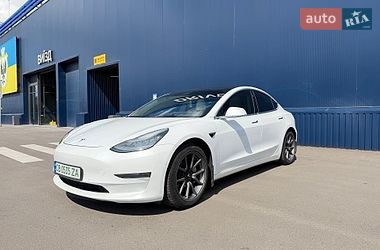 Седан Tesla Model 3 2018 в Киеве