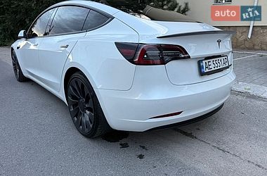 Седан Tesla Model 3 2021 в Днепре фото 3 Седан Tesla Model 3 2021 в Днепре