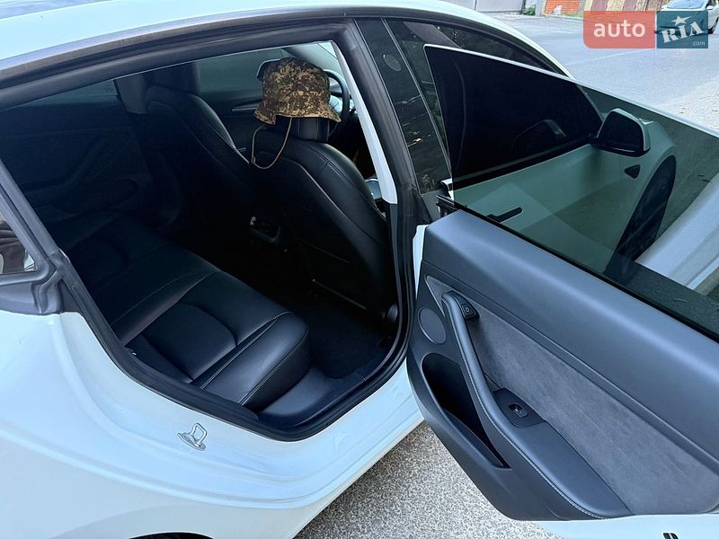 Седан Tesla Model 3 2021 в Днепре фото 15 Седан Tesla Model 3 2021 в Днепре