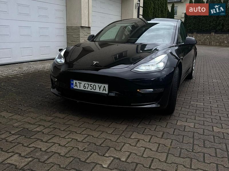 Седан Tesla Model 3 2022 в Надвірній фото 5 Седан Tesla Model 3 2022 в Надвірній