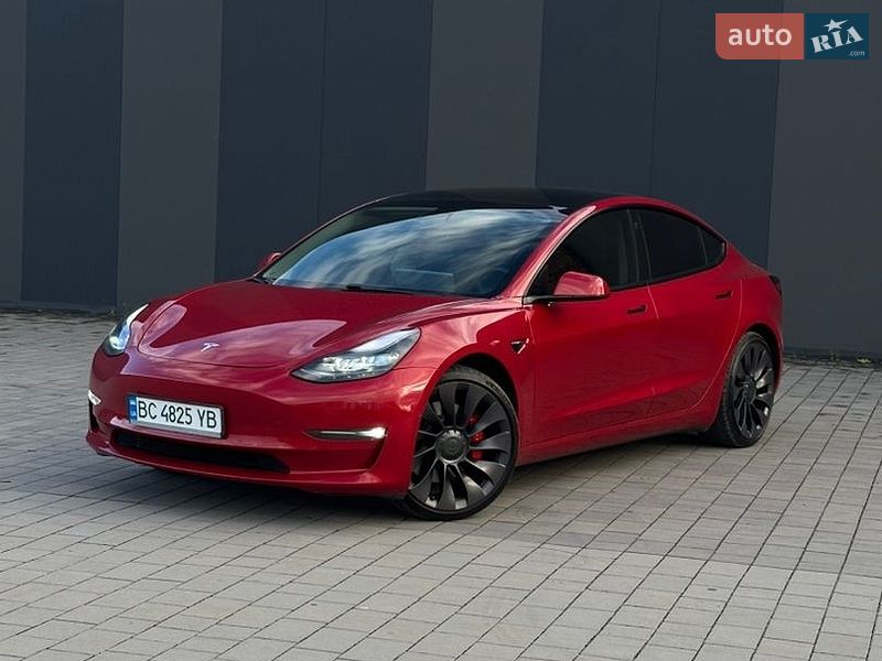 Tesla Model 3 2020