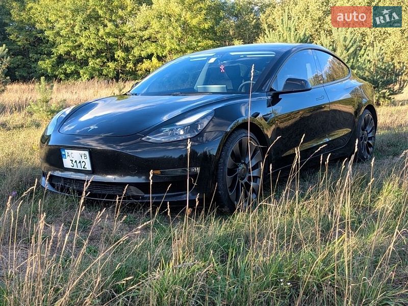 Седан Tesla Model 3 2021 в Ковеле