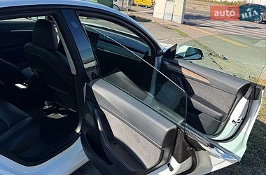 Седан Tesla Model 3 2023 в Киеве фото 10 Седан Tesla Model 3 2023 в Киеве
