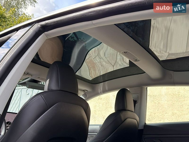 Седан Tesla Model 3 2020 в Ковеле