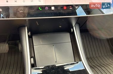 Седан Tesla Model 3 2020 в Ковеле