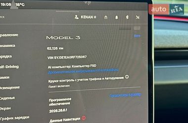 Седан Tesla Model 3 2024 в Львове
