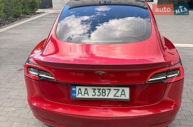 Седан Tesla Model 3 2018 в Киеве