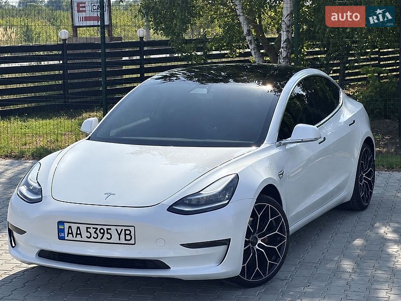 Седан Tesla Model 3 2021 в Львові фото 2 Седан Tesla Model 3 2021 в Львові
