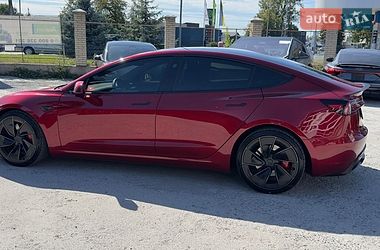 Седан Tesla Model 3 2024 в Вінниці