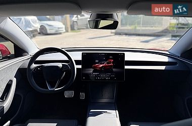 Седан Tesla Model 3 2024 в Вінниці