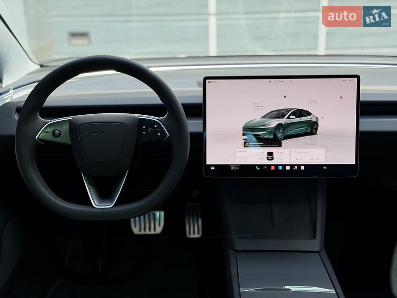 Седан Tesla Model 3 2024 в Києві