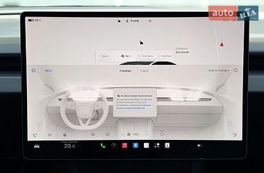 Седан Tesla Model 3 2024 в Києві