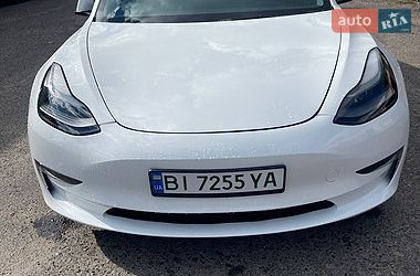 Седан Tesla Model 3 2021 в Новых Санжарах