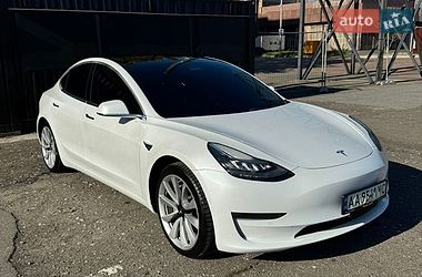 tesla model-3 2019 в Київ від професійного продавця Ігор Смірнов