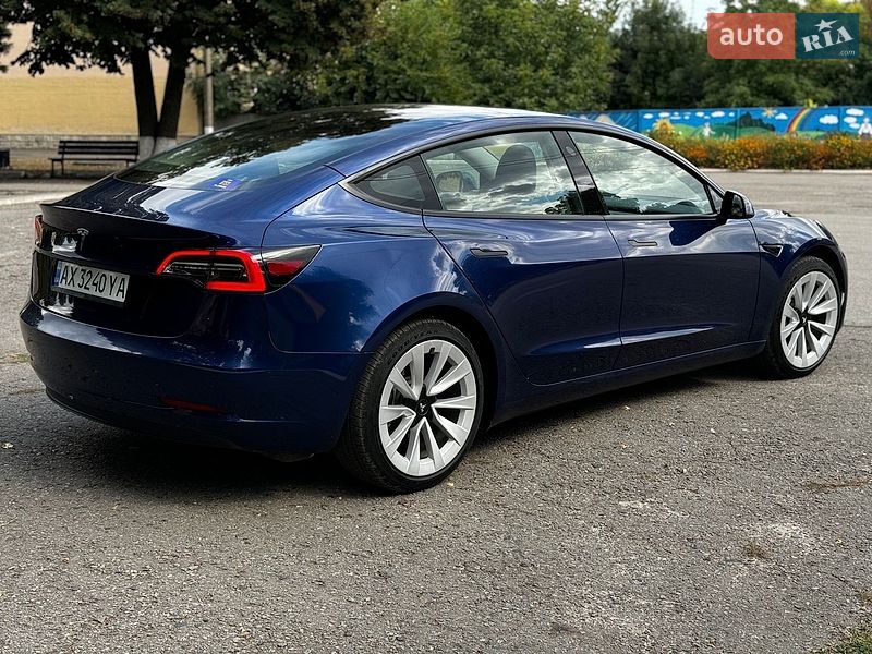 Седан Tesla Model 3 2023 в Полтаві фото 10 Седан Tesla Model 3 2023 в Полтаві