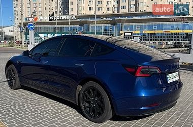 Седан Tesla Model 3 2019 в Одессе