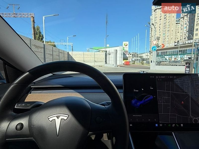 Седан Tesla Model 3 2019 в Одессе