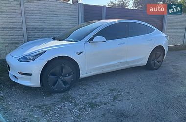 Седан Tesla Model 3 2018 в Полтаве