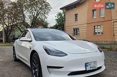 Седан Tesla Model 3 2021 в Львові фото 10 Седан Tesla Model 3 2021 в Львові