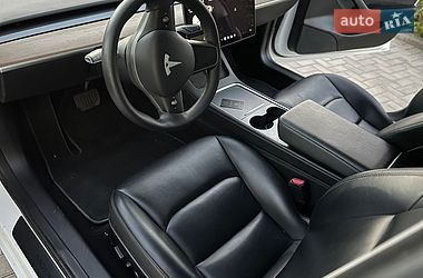 Седан Tesla Model 3 2021 в Одессе