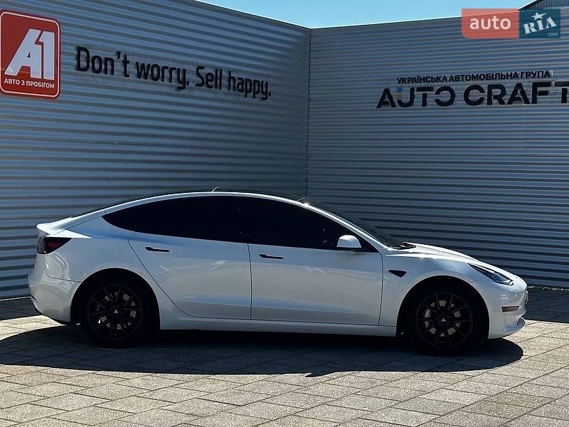 Седан Tesla Model 3 2022 в Черкасах фото 4 Седан Tesla Model 3 2022 в Черкасах