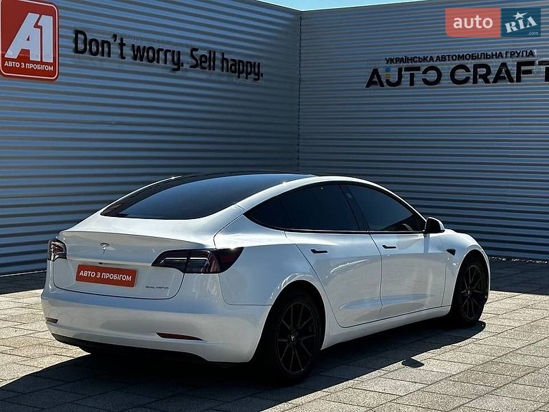 Седан Tesla Model 3 2022 в Черкасах фото 8 Седан Tesla Model 3 2022 в Черкасах
