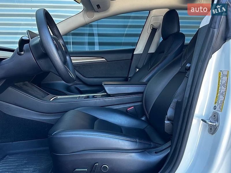 Седан Tesla Model 3 2022 в Черкасах фото 10 Седан Tesla Model 3 2022 в Черкасах