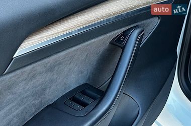 Седан Tesla Model 3 2022 в Черкасах фото 9 Седан Tesla Model 3 2022 в Черкасах