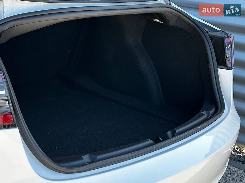 Седан Tesla Model 3 2022 в Черкасах фото 24 Седан Tesla Model 3 2022 в Черкасах