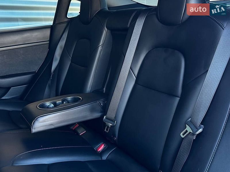Седан Tesla Model 3 2022 в Черкасах фото 22 Седан Tesla Model 3 2022 в Черкасах