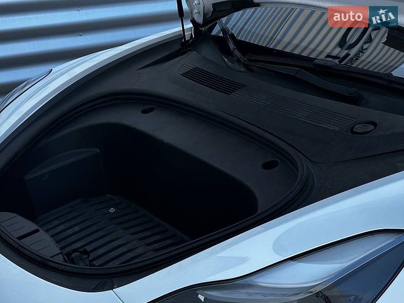 Седан Tesla Model 3 2022 в Черкасах фото 26 Седан Tesla Model 3 2022 в Черкасах