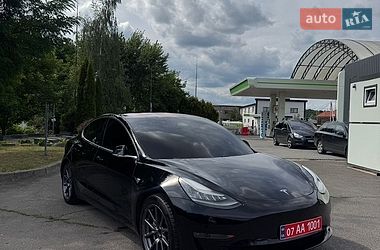 Седан Tesla Model 3 2018 в Хусте