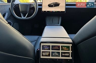 Седан Tesla Model 3 2025 в Одесі