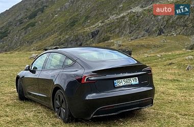 Седан Tesla Model 3 2025 в Одесі
