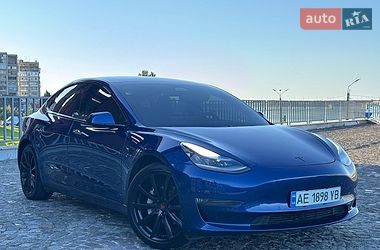 Седан Tesla Model 3 2019 в Дніпрі