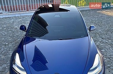 Седан Tesla Model 3 2019 в Дніпрі