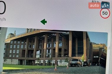Седан Tesla Model 3 2019 в Дніпрі