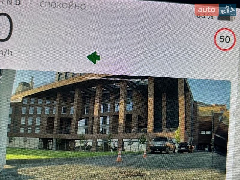 Седан Tesla Model 3 2019 в Дніпрі