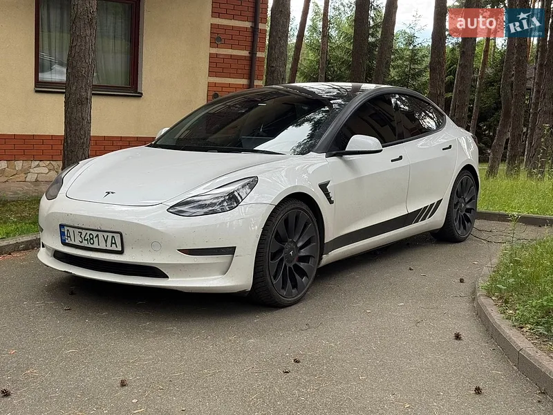 Tesla Model 3
