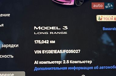 Седан Tesla Model 3 2018 в Рівному