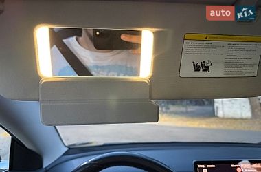 Седан Tesla Model 3 2018 в Рівному