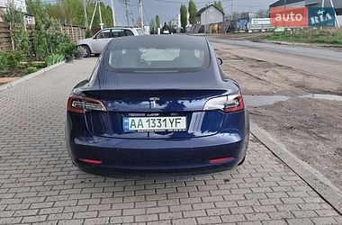 Седан Tesla Model 3 2020 в Києві