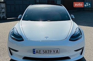 Седан Tesla Model 3 2021 в Покрові